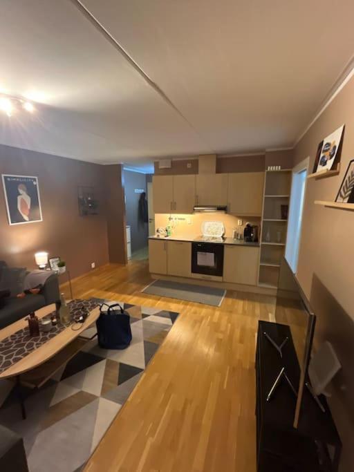 Modern And Central Apartment - Solsiden Trondheim - Up To 6 People Exteriör bild