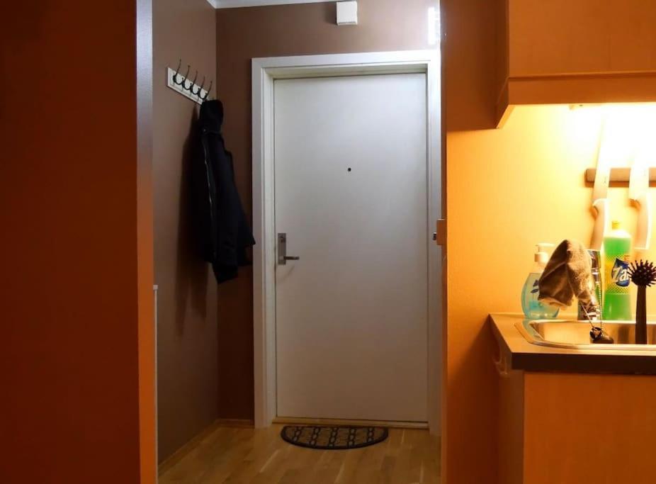 Modern And Central Apartment - Solsiden Trondheim - Up To 6 People Exteriör bild