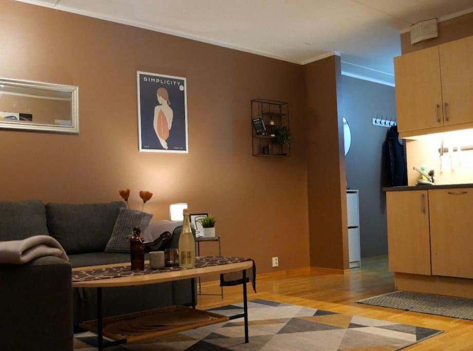 Modern And Central Apartment - Solsiden Trondheim - Up To 6 People Exteriör bild